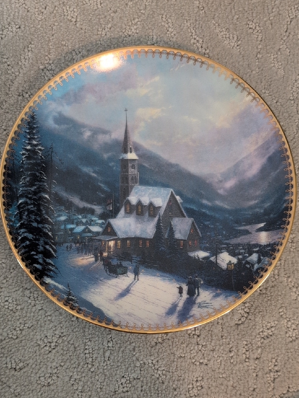 Set Of Four Thomas Kincaid Xmas Plates By The Bradford Exchange